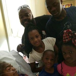 Meet your Posher, Shakara